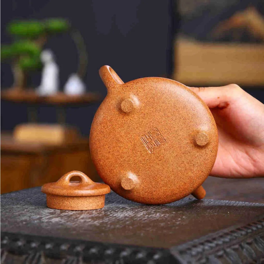 Full Handmade Yixing Zisha Teapot [Ziye Shi Piao Pot] (Jiang Po Ni - 280ml) - YIQIN TEA HOUSE | yiqinteahouse.com | 200-300ml, full handmade zisha teapot, new arrival, plain smooth, teapot, teaware