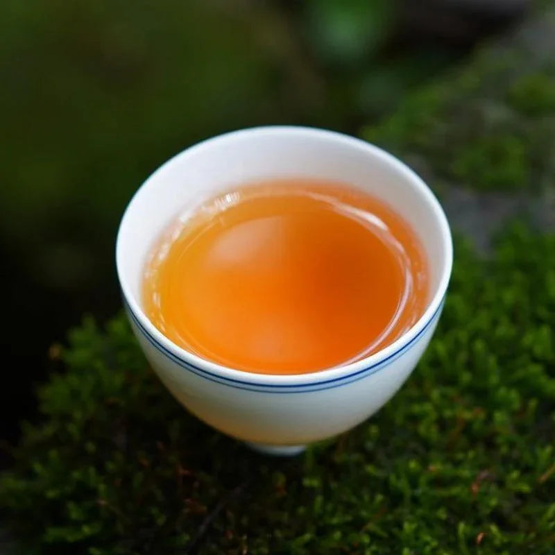 Premium Wuyi [Lapsang Souchong] Black Tea 500g - YIQIN TEA HOUSE | yiqinteahouse.com | black tea, lapsang souchong, tea