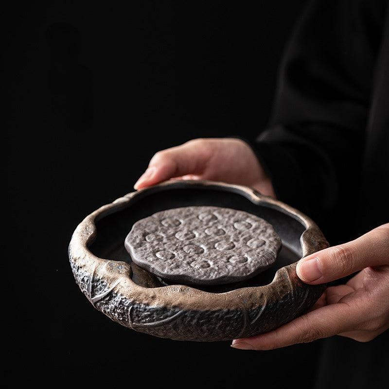 Retro Burn Gilded Ceramic Storage Tea Tray [Lotus Seedpod] | 复古烧 鎏金陶瓷 储水式干泡盘 茶盘 [莲蓬] - YIQIN TEA HOUSE 一沁茶舍  |  yiqinteahouse.com