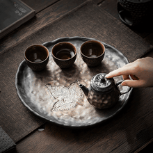 Load image into Gallery viewer, Retro Gilded Ceramic [Maple Leaf] Tea Tray | 复古鎏金铁釉陶瓷 [枫叶] 干泡盘 茶盘 - YIQIN TEA HOUSE 一沁茶舍  |  yiqinteahouse.com
