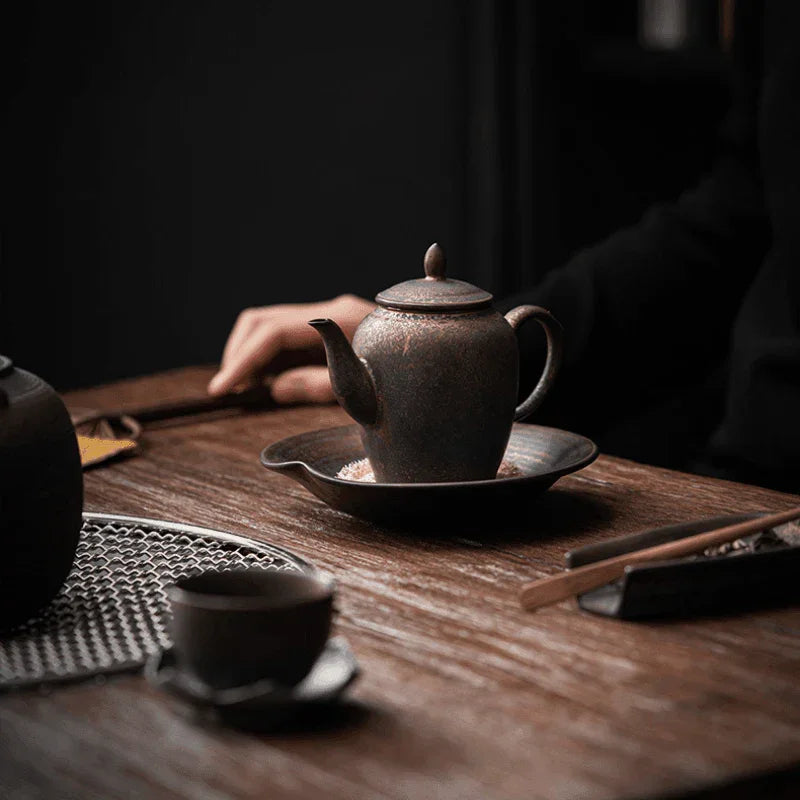 Retro Gilded Ceramic Tea Tray - YIQIN TEA HOUSE | yiqinteahouse.com | retro gilded, tea tray, teaware