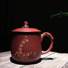 Load image into Gallery viewer, Yixing Purple Clay Tea Mug [Plum Blossom] | 宜兴紫砂手绘 [暗香梅花] 盖杯 - YIQIN TEA HOUSE 一沁茶舍  |  yiqinteahouse.com
