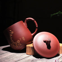 Load image into Gallery viewer, Yixing Purple Clay Tea Mug [Plum Blossom] | 宜兴紫砂手绘 [暗香梅花] 盖杯 - YIQIN TEA HOUSE 一沁茶舍  |  yiqinteahouse.com
