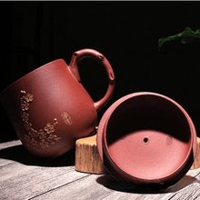 將圖片載入圖庫檢視器 Yixing Purple Clay Tea Mug [Plum Blossom] | 宜兴紫砂手绘 [暗香梅花] 盖杯 - YIQIN TEA HOUSE 一沁茶舍  |  yiqinteahouse.com
