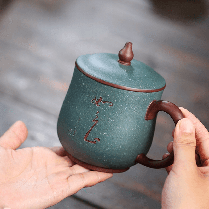 Yixing Purple Clay Tea Mug [Ruyi] | 宜兴紫砂泥绘 [如意] 盖杯 - YIQIN TEA HOUSE 一沁茶舍  |  yiqinteahouse.com