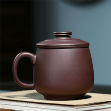 Load image into Gallery viewer, Yixing Purple Clay Tea Mug with Filter [Autumn Dew] | 宜兴紫砂泥绘 [秋露] 盖杯(带茶滤) - YIQIN TEA HOUSE 一沁茶舍  |  yiqinteahouse.com
