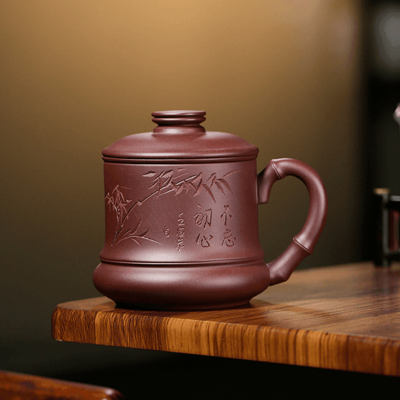 Yixing Purple Clay Tea Mug with Filter [Bamboo] | 宜兴紫砂刻绘 [竹韵] (带茶滤)盖杯 - YIQIN TEA HOUSE 一沁茶舍  |  yiqinteahouse.com