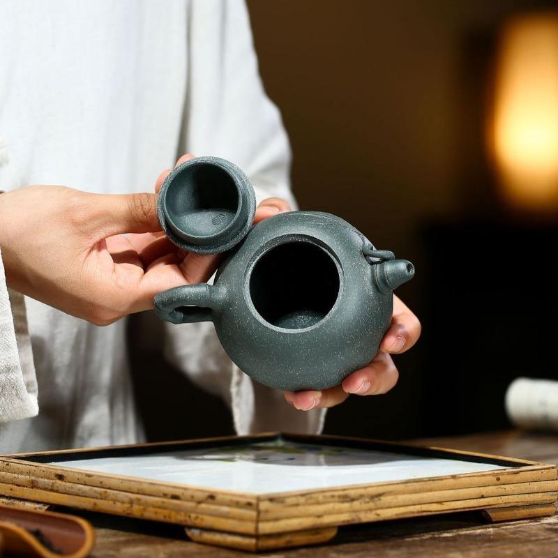 Yixing Purple Clay Teapot [Bamboo Half Moon] | 宜兴紫砂壶 原矿绿泥 [竹叶半月] - YIQIN TEA HOUSE 一沁茶舍 | yiqinteahouse.com