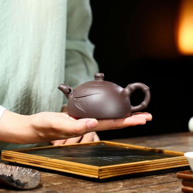 Yixing Purple Clay Teapot [Bamboo Half Moon] | 宜兴紫砂壶 原矿紫泥 [竹节半月] - YIQIN TEA HOUSE 一沁茶舍 | yiqinteahouse.com
