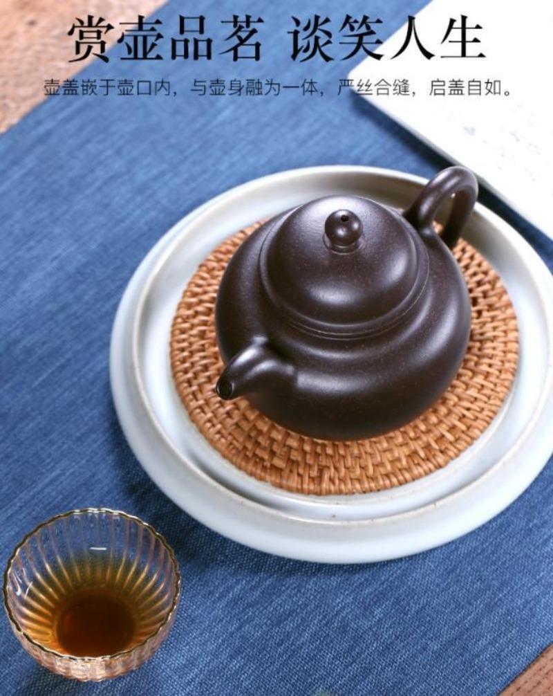 Yixing Purple Clay Teapot [Classic Shouzhen Ball] | 宜兴紫砂壶 原矿黑金沙 [经典寿珍掇球] - YIQIN TEA HOUSE 一沁茶舍 | yiqinteahouse.com
