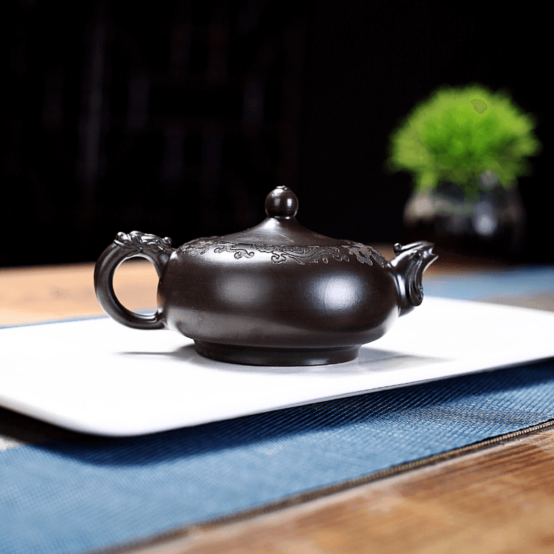 Yixing Purple Clay Teapot [Dancing Dragon] | 宜兴紫砂壶 原矿黑泥 [龙飞凤舞] - YIQIN TEA HOUSE 一沁茶舍  |  yiqinteahouse.com