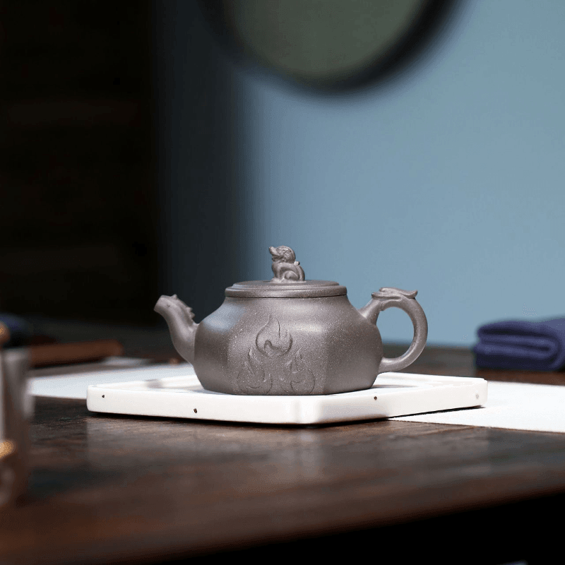 Yixing Purple Clay Teapot [Flame Pot] | 宜兴紫砂壶 原矿青灰泥 [焰火壶] - YIQIN TEA HOUSE 一沁茶舍  |  yiqinteahouse.com