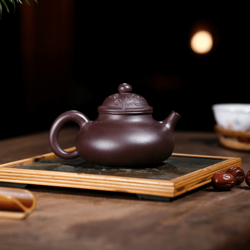 Yixing Purple Clay Teapot [Han Xiang Rong Tian] | 宜兴紫砂壶 原矿紫泥 [寒香容天] - YIQIN TEA HOUSE 一沁茶舍  |  yiqinteahouse.com