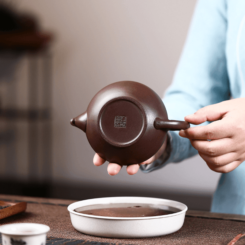 Yixing Purple Clay Teapot [Han Yun Pot] | 宜兴紫砂壶 原矿紫泥 [汉云壶] - YIQIN TEA HOUSE 一沁茶舍  |  yiqinteahouse.com