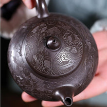 Load image into Gallery viewer, Yixing Purple Clay Teapot [Hat] | 宜兴紫砂壶 原矿黑泥 [玉笠] - YIQIN TEA HOUSE 一沁茶舍  |  yiqinteahouse.com
