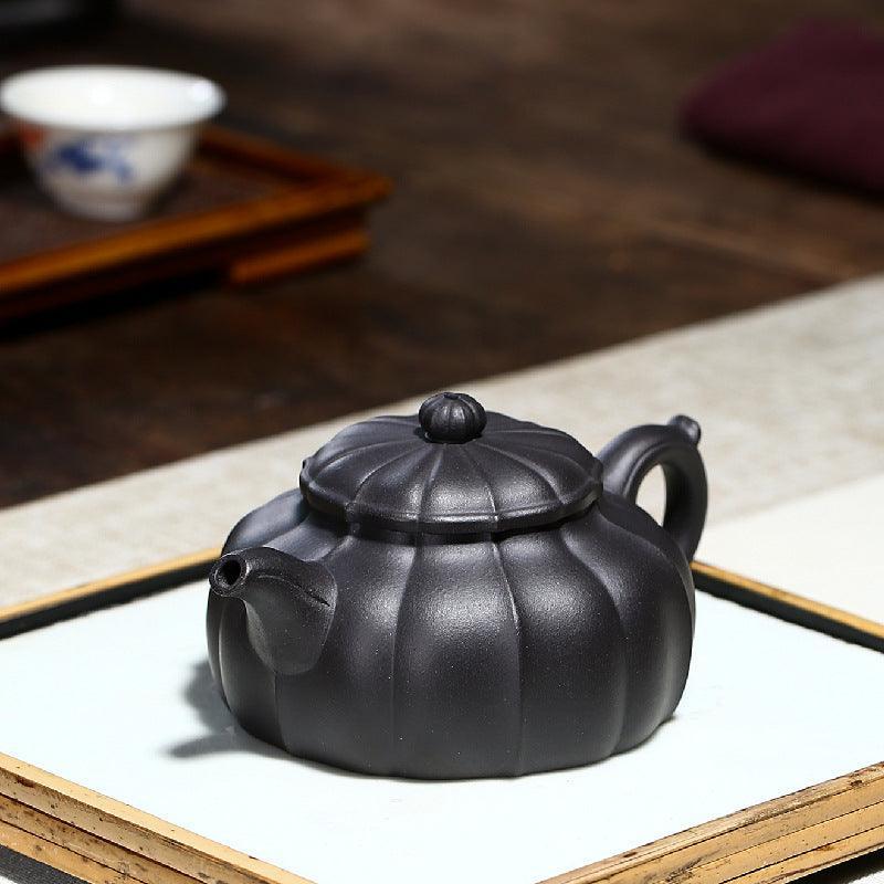 Yixing Purple Clay Teapot [Jin Nang Bian Zhong] | 宜兴紫砂壶 陈腐黑泥 [筋囊扁钟] - YIQIN TEA HOUSE 一沁茶舍  |  yiqinteahouse.com