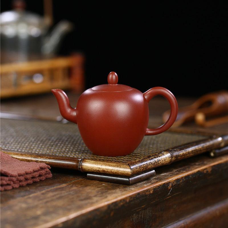 Yixing Purple Clay Teapot [Lady Shoulder] | 宜兴紫砂壶 原矿大红袍 [美人肩] - YIQIN TEA HOUSE 一沁茶舍  |  yiqinteahouse.com