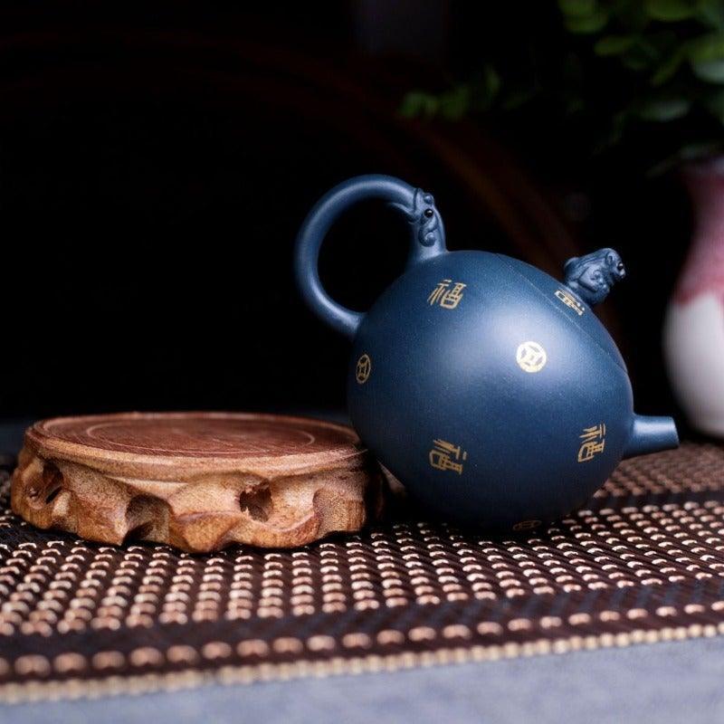 Yixing Purple Clay Teapot [Lion Ball Xishi] | 宜兴紫砂壶 原矿天青泥 [狮球西施] 220ml - YIQIN TEA HOUSE 一沁茶舍  |  yiqinteahouse.com