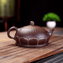Load image into Gallery viewer, Yixing Purple Clay Teapot [Lotus] | 宜兴紫砂壶 精品老紫泥 [佛莲] - YIQIN TEA HOUSE 一沁茶舍  |  yiqinteahouse.com
