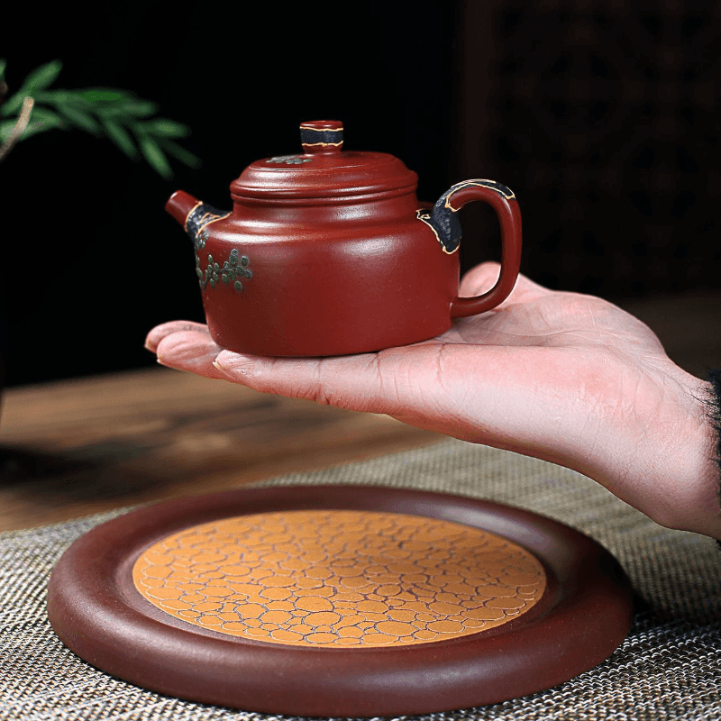 Yixing Purple Clay Teapot [Pine Needle De Zhong] | 宜兴紫砂壶 原矿大红袍 [松针德钟] - YIQIN TEA HOUSE 一沁茶舍  |  yiqinteahouse.com