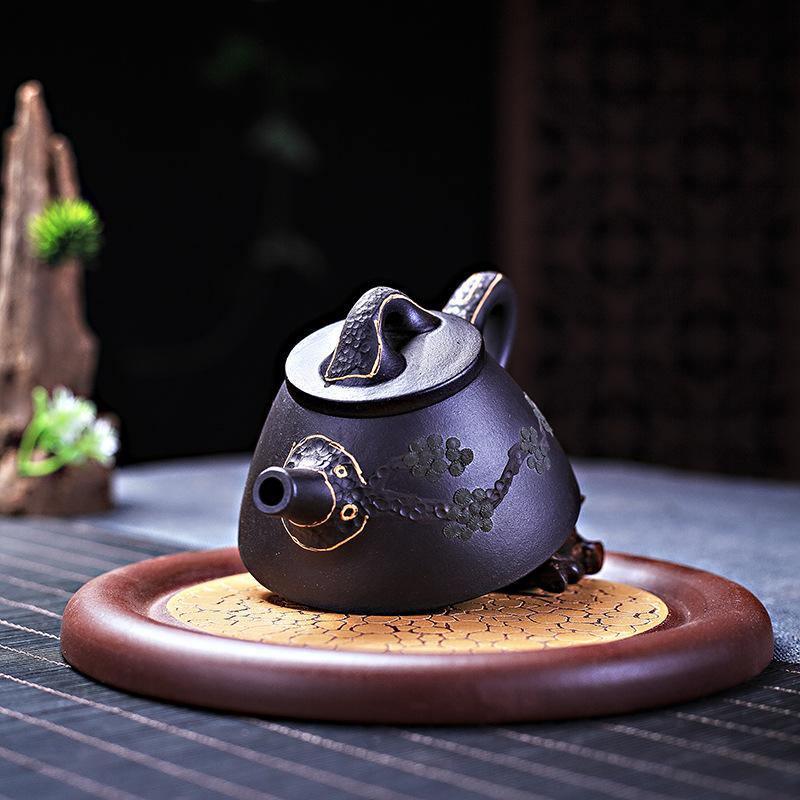 Yixing Purple Clay Teapot [Pine Needle Lord Shi Piao] | 宜兴紫砂壶 原矿黑泥 [松针霸王石瓢] - YIQIN TEA HOUSE 一沁茶舍 | yiqinteahouse.com