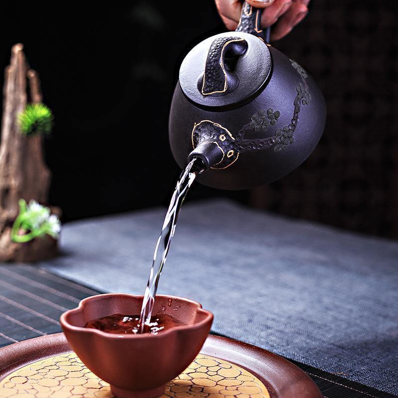 Yixing Purple Clay Teapot [Pine Needle Lord Shi Piao] | 宜兴紫砂壶 原矿黑泥 [松针霸王石瓢] - YIQIN TEA HOUSE 一沁茶舍 | yiqinteahouse.com