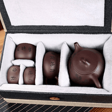 Load image into Gallery viewer, Yixing Purple Clay Teapot Set [Jingzhou Shi Piao] | 宜兴紫砂壶 原矿老紫泥 [景舟石瓢] 套装 - YIQIN TEA HOUSE 一沁茶舍  |  yiqinteahouse.com
