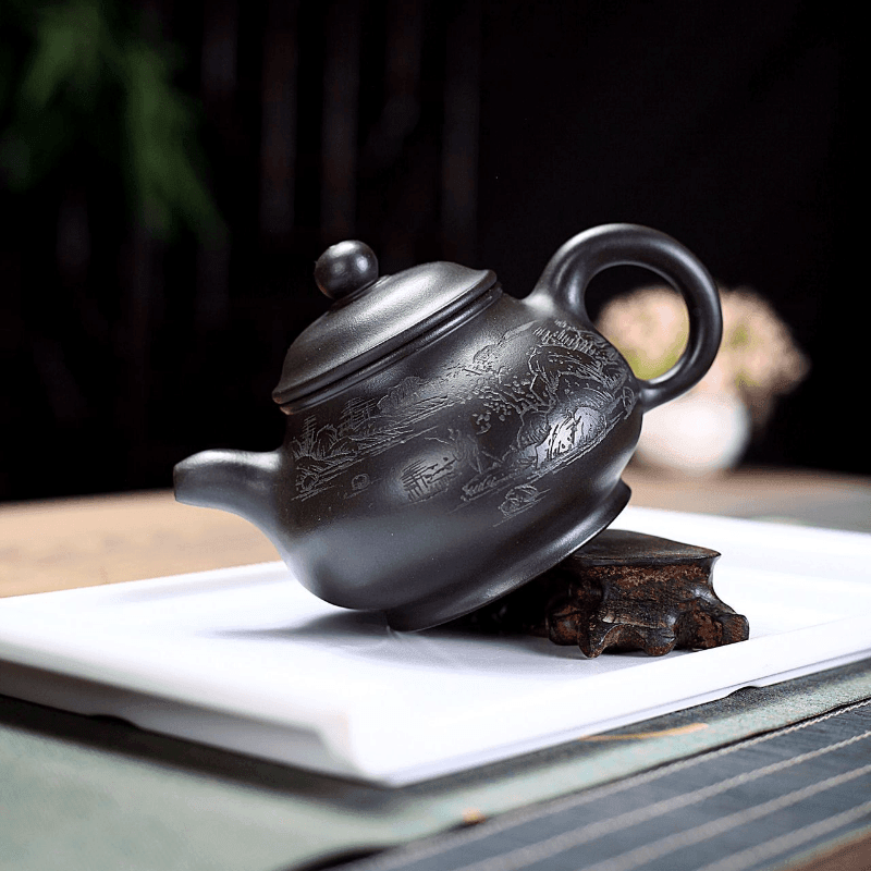Yixing Purple Clay Teapot [Shanshui Pun Pot] | 宜兴紫砂壶 原矿石黄料 [山水潘壶] - YIQIN TEA HOUSE 一沁茶舍  |  yiqinteahouse.com