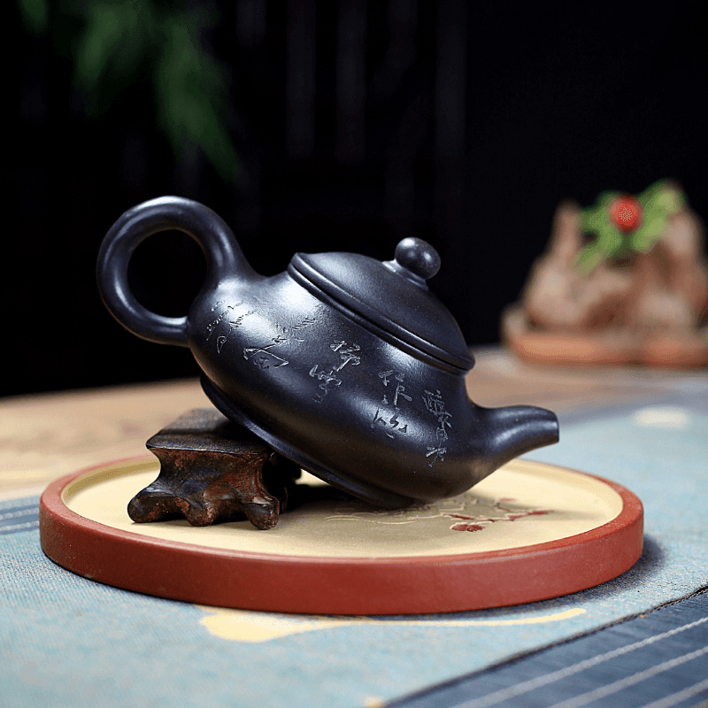 Yixing Purple Clay Teapot [Shanshui Yuru] | 宜兴紫砂壶 石黄料 [山水玉乳] - YIQIN TEA HOUSE 一沁茶舍  |  yiqinteahouse.com