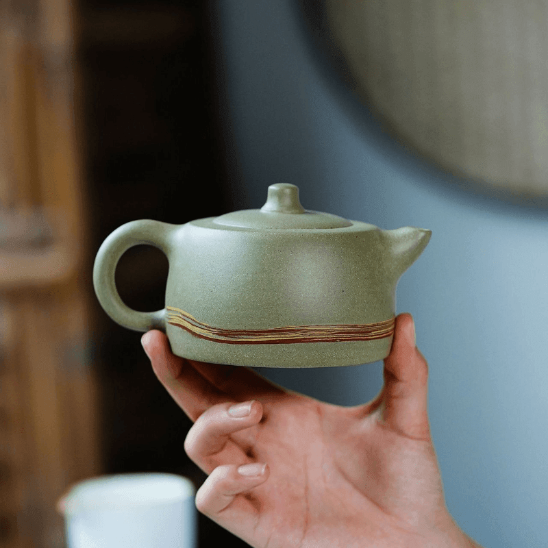 Yixing Purple Clay Teapot [Skyline] | 宜兴紫砂壶 原矿豆青绞泥 [天际壶] - YIQIN TEA HOUSE 一沁茶舍  |  yiqinteahouse.com