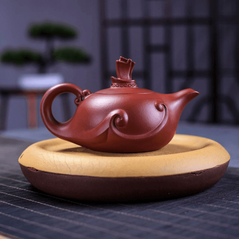 Yixing Purple Clay Teapot [Smooth & Fine] | 宜兴紫砂壶 原矿大红袍泥 [一帆风顺] - YIQIN TEA HOUSE 一沁茶舍  |  yiqinteahouse.com