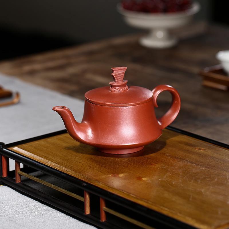 Yixing Purple Clay Teapot [Smooth & Fine] | 宜兴紫砂壶 原矿大红袍泥 [一帆风顺] - YIQIN TEA HOUSE 一沁茶舍 | yiqinteahouse.com