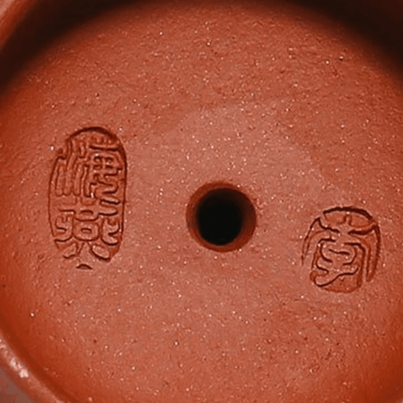 Yixing Purple Clay Teapot [Tai Chi Bagua] | 宜兴紫砂壶 原矿清水泥/绿泥 [太极八卦] - YIQIN TEA HOUSE 一沁茶舍  |  yiqinteahouse.com