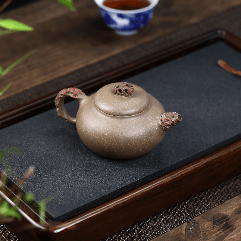 Yixing Purple Clay Teapot [Taihu Stone Ruding] | 宜兴紫砂壶 原矿青灰段泥 [太湖石乳丁] - YIQIN TEA HOUSE 一沁茶舍  |  yiqinteahouse.com