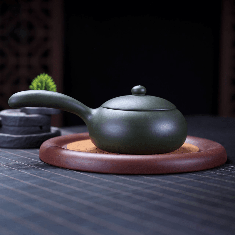 Yixing Purple Clay Teapot [Tangyu Xishi] | 宜兴紫砂壶 原矿绿泥 [唐羽西施] 230ml - YIQIN TEA HOUSE 一沁茶舍  |  yiqinteahouse.com