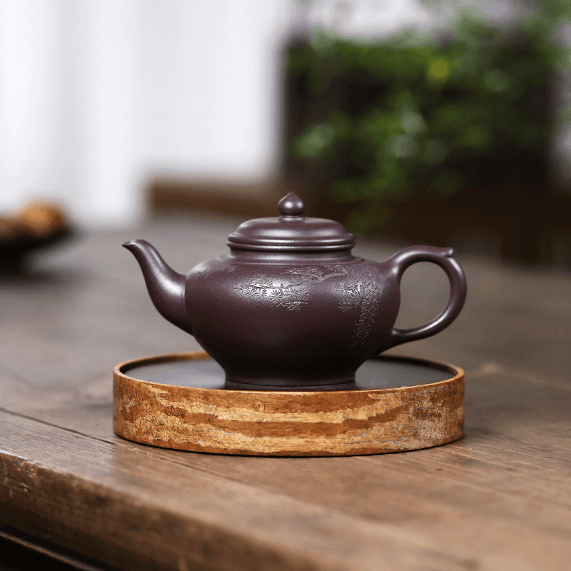 Yixing Purple Clay Teapot [Xiao Ying] | 宜兴紫砂壶 原矿老紫泥 [笑樱] - YIQIN TEA HOUSE 一沁茶舍  |  yiqinteahouse.com