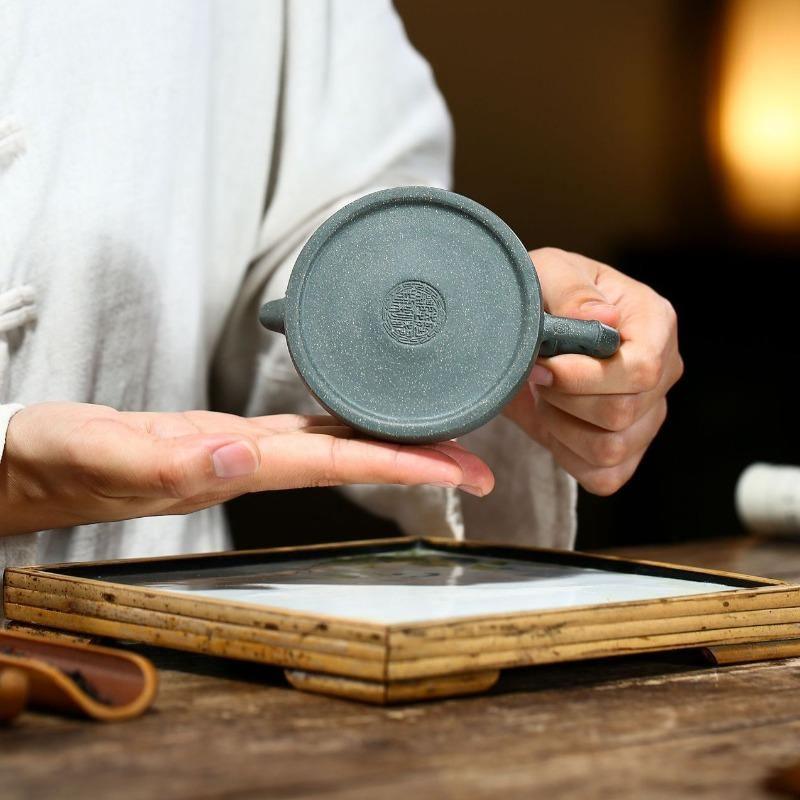 Yixing Purple Clay Teapot [Bamboo Half Moon] | 宜兴紫砂壶 原矿绿泥 [竹叶半月] - YIQIN TEA HOUSE 一沁茶舍 | yiqinteahouse.com