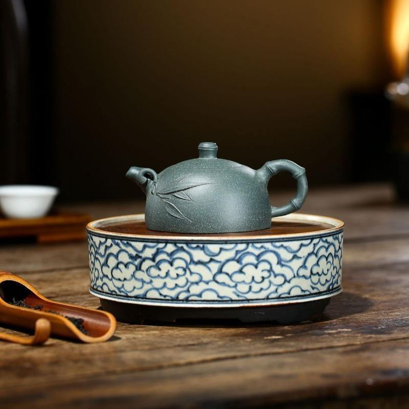 Yixing Purple Clay Teapot [Bamboo Half Moon] | 宜兴紫砂壶 原矿绿泥 [竹叶半月] - YIQIN TEA HOUSE 一沁茶舍 | yiqinteahouse.com