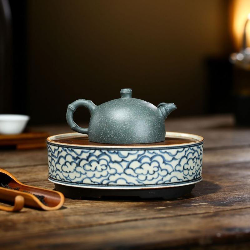 Yixing Purple Clay Teapot [Bamboo Half Moon] | 宜兴紫砂壶 原矿绿泥 [竹叶半月] - YIQIN TEA HOUSE 一沁茶舍 | yiqinteahouse.com