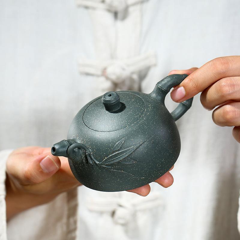 Yixing Purple Clay Teapot [Bamboo Half Moon] | 宜兴紫砂壶 原矿绿泥 [竹叶半月] - YIQIN TEA HOUSE 一沁茶舍 | yiqinteahouse.com