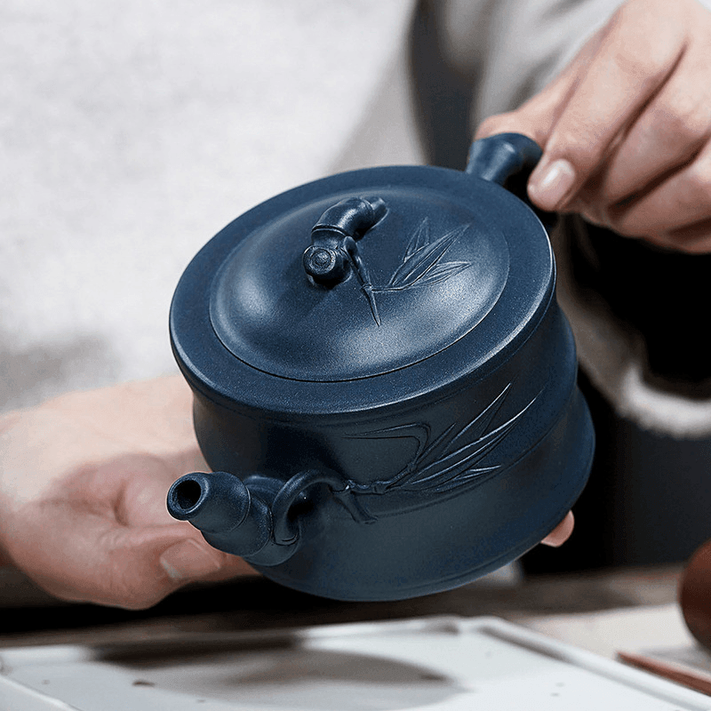 Yixing Purple Clay Teapot [Bamboo] | 宜兴紫砂壶 原矿天青泥 [竹节] - YIQIN TEA HOUSE 一沁茶舍  |  yiqinteahouse.com