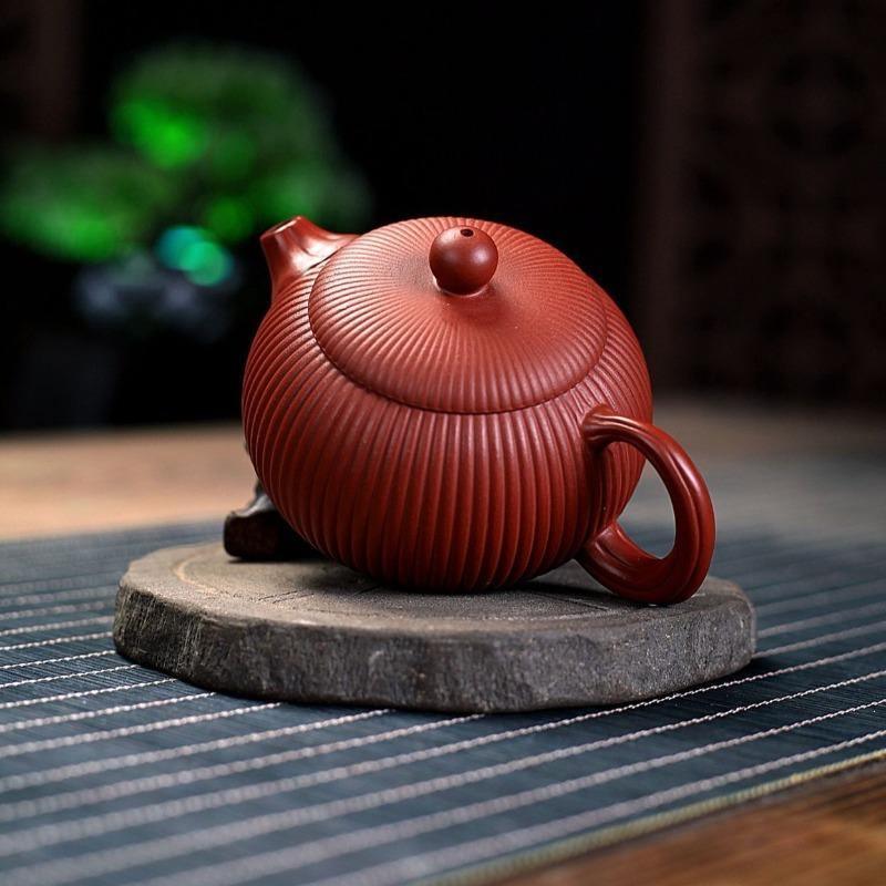 Yixing Zisha Teapot [Begonia Xishi] (Dahongpao - 200ml) - YIQIN TEA HOUSE | yiqinteahouse.com | 200-300ml, teapot, teaware, zisha teapot