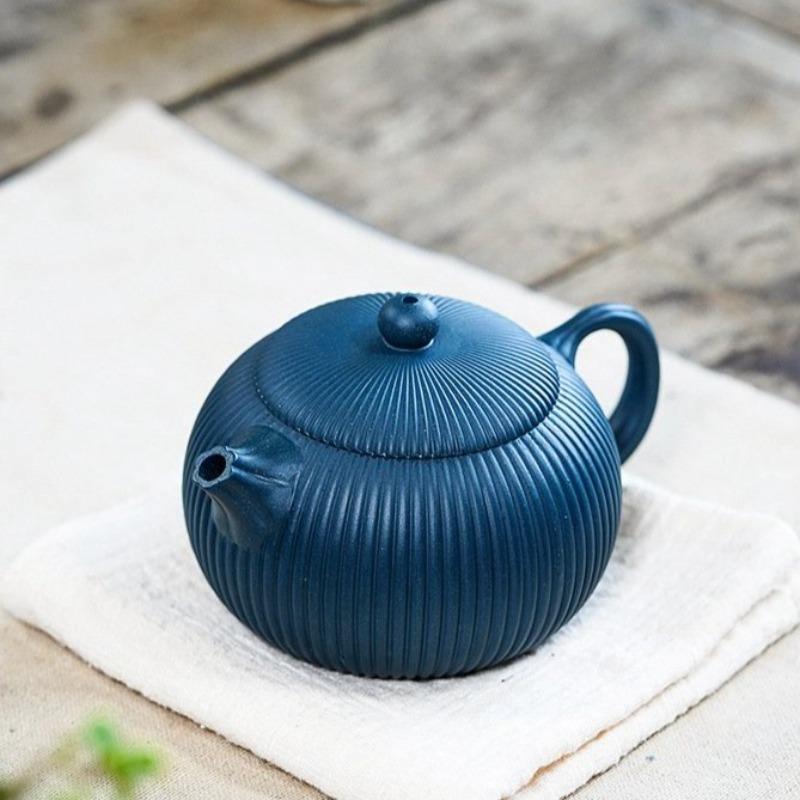 宜兴紫砂茶壶[海棠西施] (天青泥- 260ml)