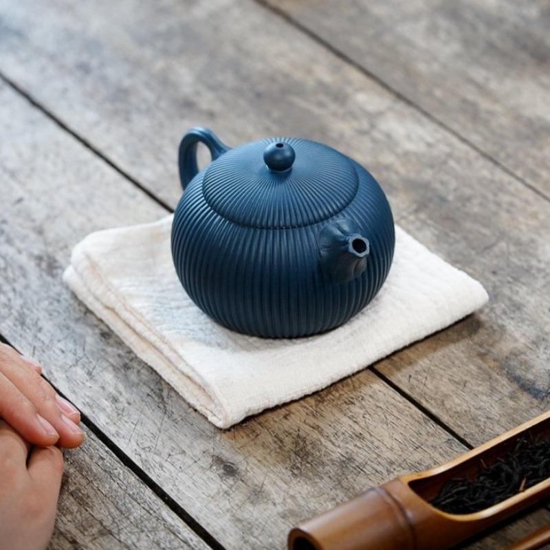 Yixing Zisha Teapot [Begonia Xishi] (Tian Qing Ni - 260ml) - YIQIN TEA HOUSE | yiqinteahouse.com | 200-300ml, teapot, teapot hot picks, teaware, zisha teapot