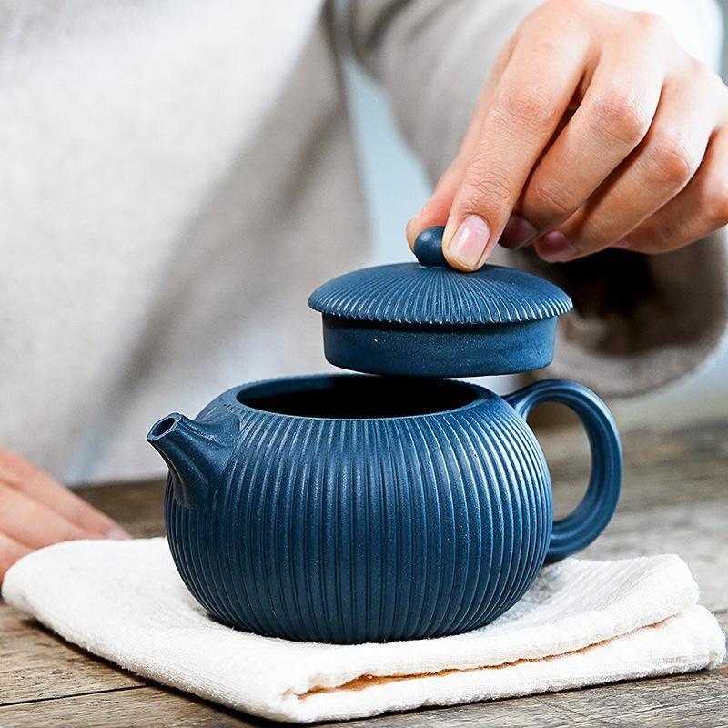 Yixing Zisha Teapot [Begonia Xishi] (Tian Qing Ni - 260ml) - YIQIN TEA HOUSE | yiqinteahouse.com | 200-300ml, teapot, teapot hot picks, teaware, zisha teapot