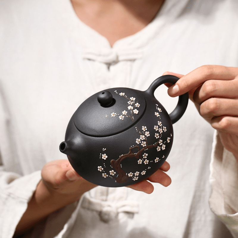 Yixing Zisha Teapot [Big Plum Blossom Xishi] (Hei Jin Sha - 430ml) - YIQIN TEA HOUSE | yiqinteahouse.com | >300ml, new arrival, teapot, teaware, zisha teapot