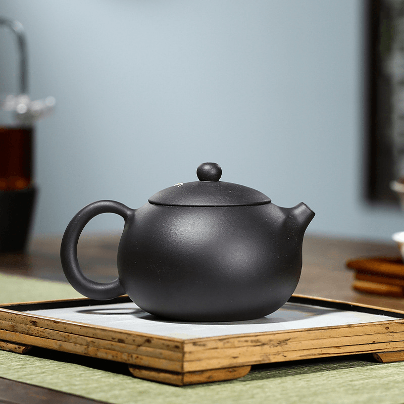 Yixing Zisha Teapot [Big Plum Blossom Xishi] (Hei Jin Sha - 430ml) - YIQIN TEA HOUSE | yiqinteahouse.com | >300ml, new arrival, teapot, teaware, zisha teapot