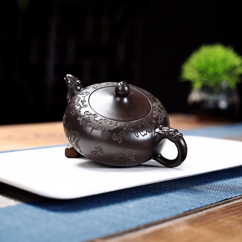 Yixing Zisha Teapot [Dancing Dragon] (Hei Ni - 220ml) - YIQIN TEA HOUSE | yiqinteahouse.com | 200-300ml, teapot, teaware, zisha teapot