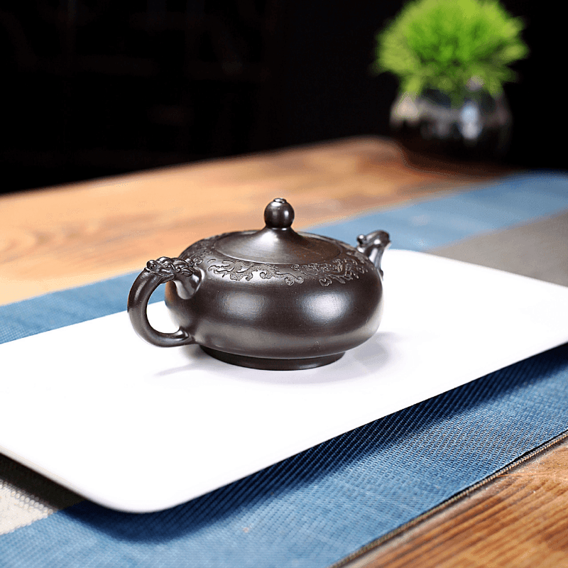 Yixing Zisha Teapot [Dancing Dragon] (Hei Ni - 220ml) - YIQIN TEA HOUSE | yiqinteahouse.com | 200-300ml, teapot, teaware, zisha teapot