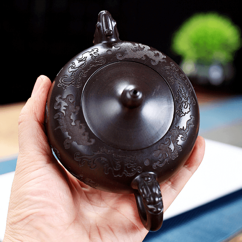 Yixing Zisha Teapot [Dancing Dragon] (Hei Ni - 220ml) - YIQIN TEA HOUSE | yiqinteahouse.com | 200-300ml, teapot, teaware, zisha teapot